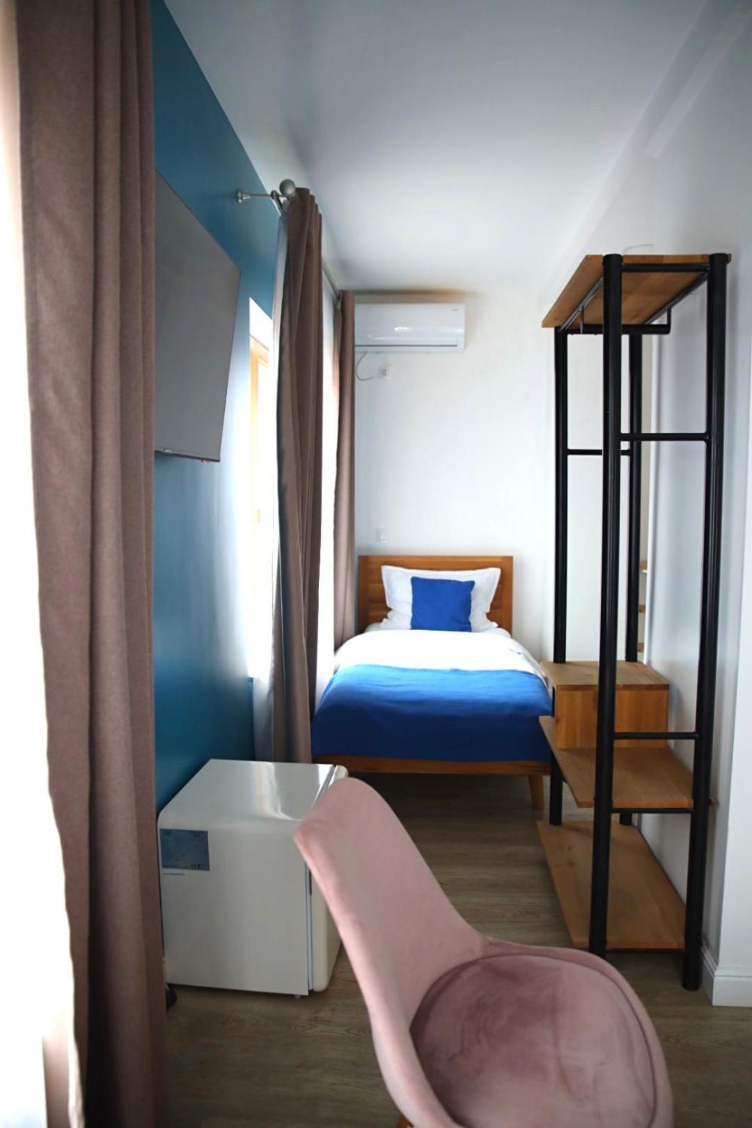 English House Bistrita  Ngoại thất bức ảnh